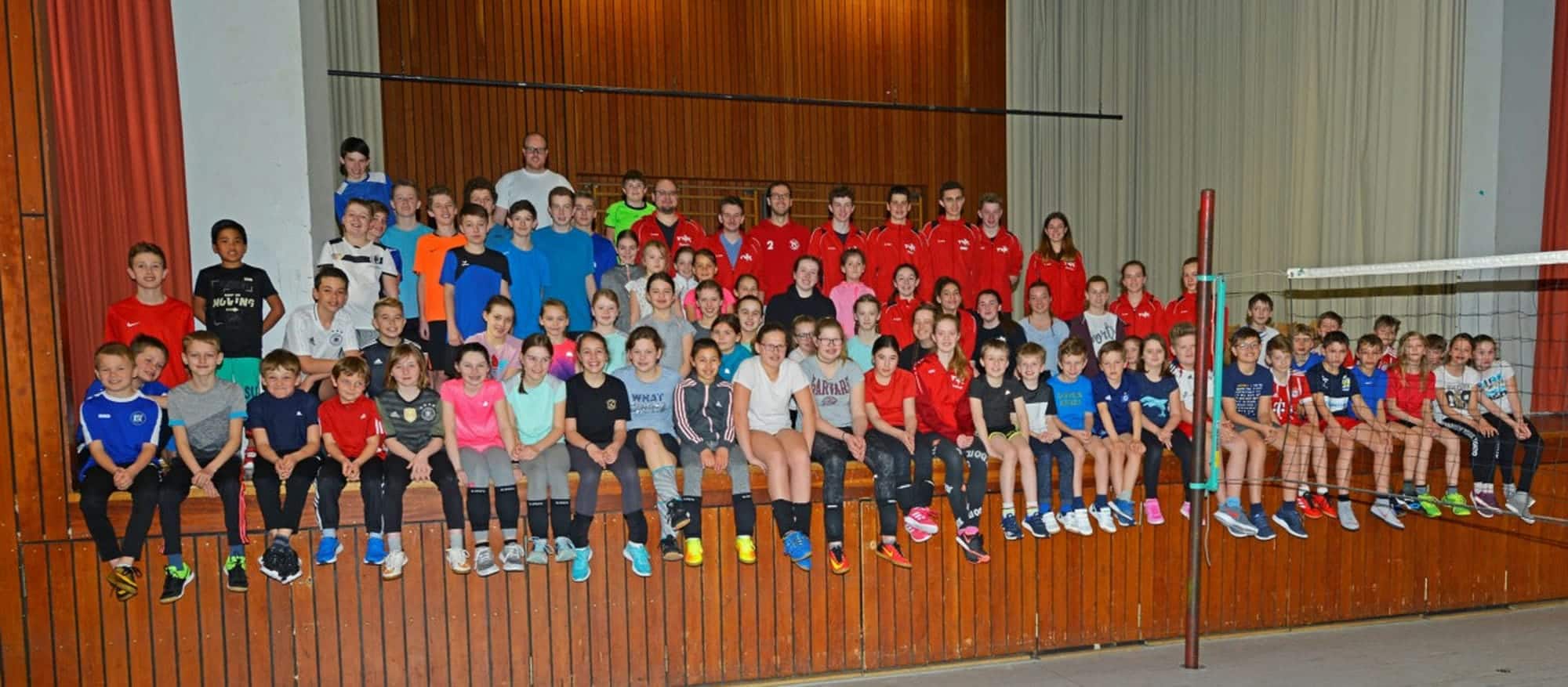 Volleyball Camp mit über 70 Teilnehmern