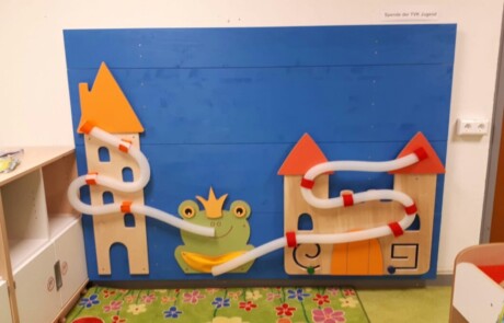 TVK-Jugend übergibt Spende an den Kindergaren St. Anna