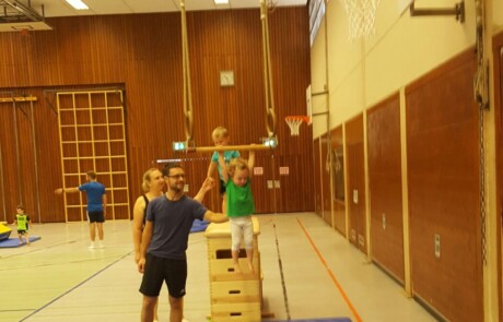 Eltern-Kind Bewegungsaktion beim TVK