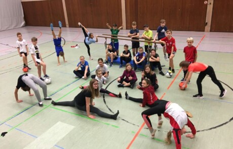 Sportabzeichen Abnahme mit zwei Sportklassen