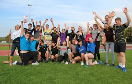 Sportabzeichenabnahme im Sportunterricht der Schloßbergschule