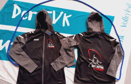 Im TVK Shop gibt es folgende  Sportkleidung zu kaufen