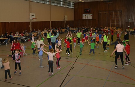 Viel los in der Achertalhalle