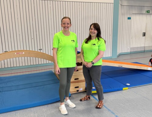 Neue Gruppenleitung beim Eltern – Kind Turnen