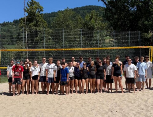 Beach-Gerümpelturnier des TV Kappelrodeck im Freibad begeistert trotz Sommerhitze