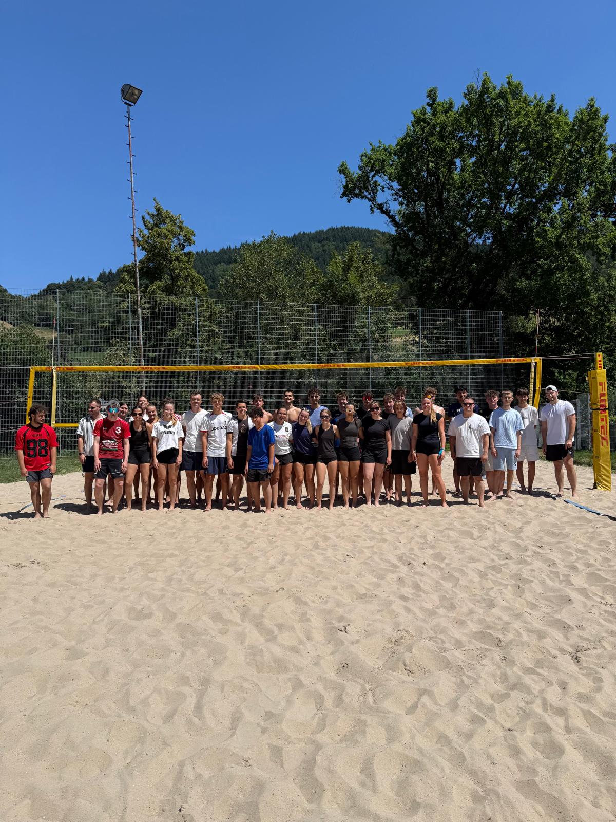Beach-Gerümpelturnier des TV Kappelrodeck im Freibad begeistert trotz Sommerhitze