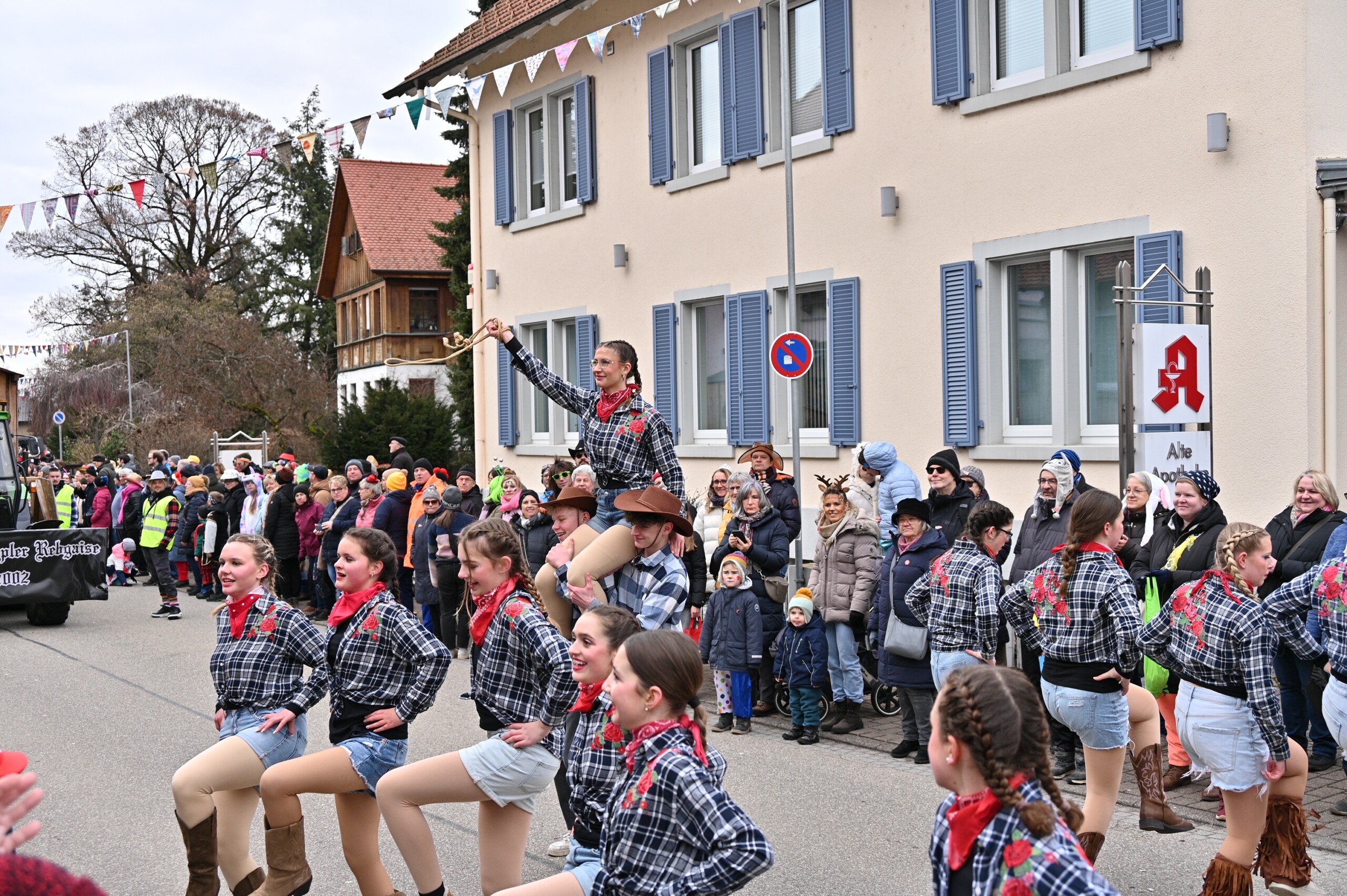 TVK Jugendjazztanzgruppe aktiv an der Kappler Fasnacht