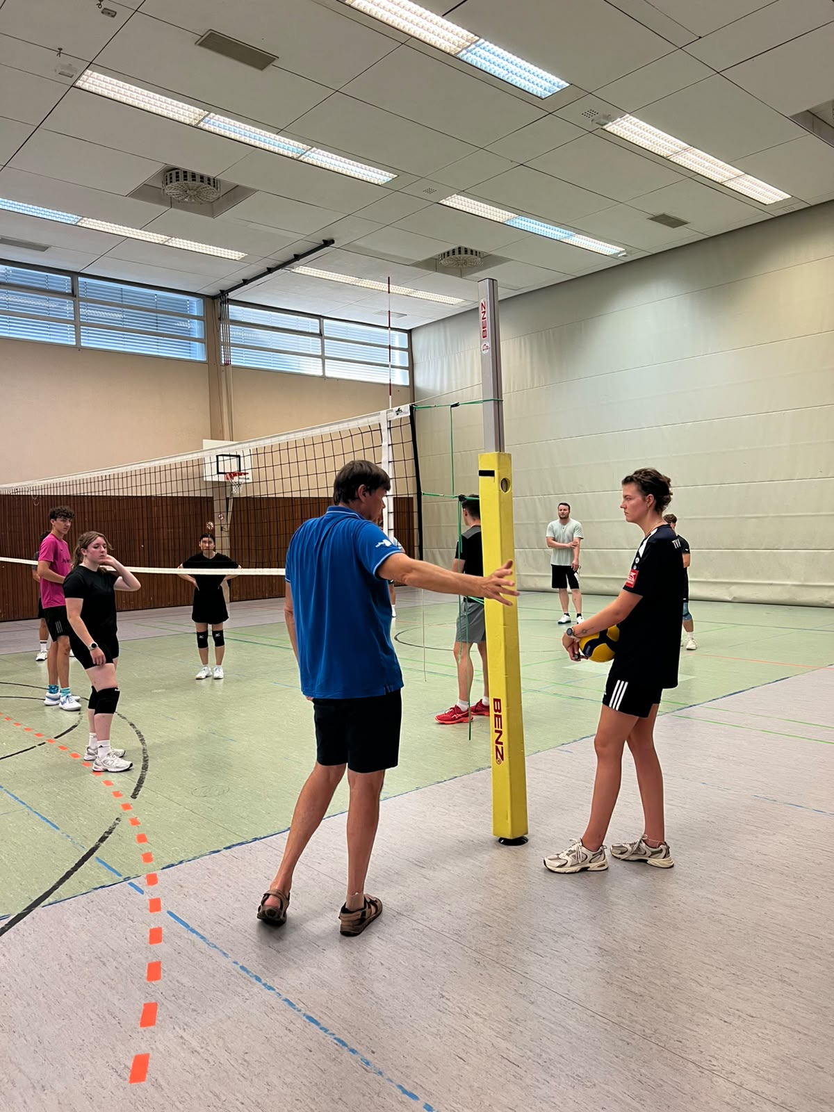 Erfolgreiche Volleyball D-Schiedsrichterausbildung in Kappelrodeck