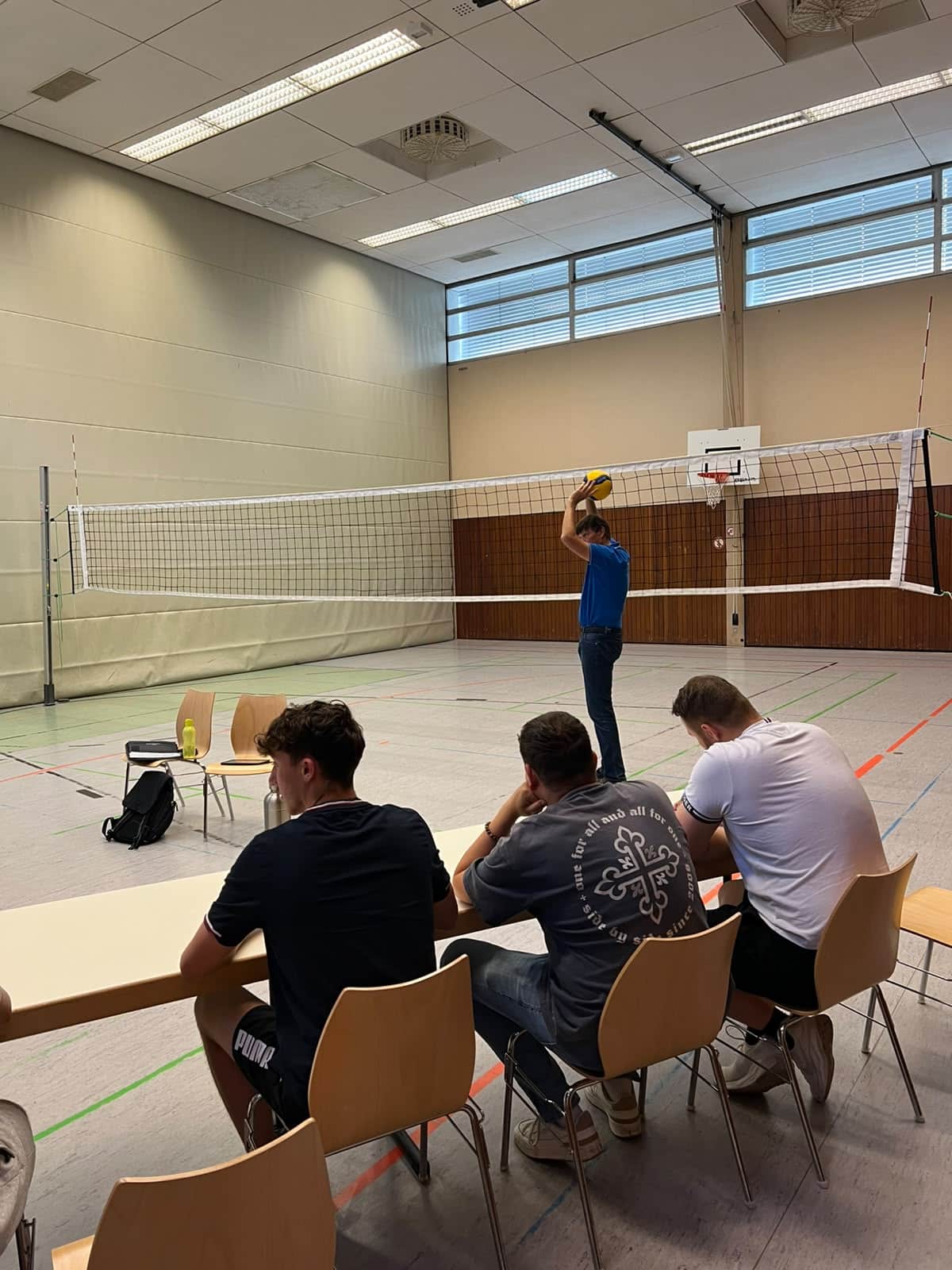 Erfolgreiche Volleyball D-Schiedsrichterausbildung in Kappelrodeck