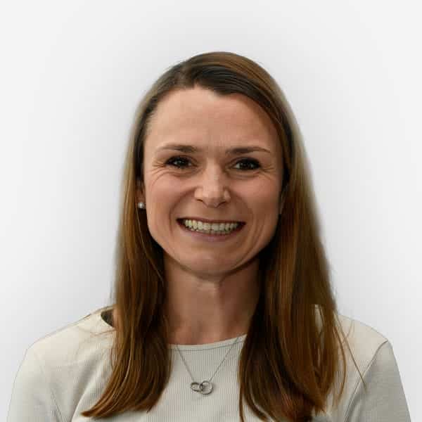 Deine Ansprechpartnerin Ann-Kathrin Hattenbach