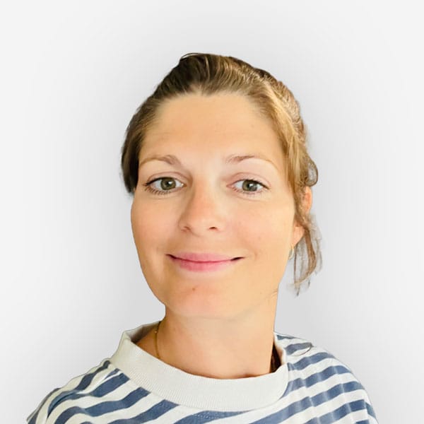Deine Ansprechpartnerin Sarah Hodapp